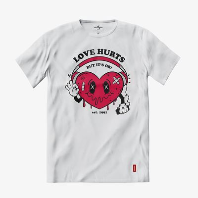 Camiseta Vários Artistas - Love Hurts